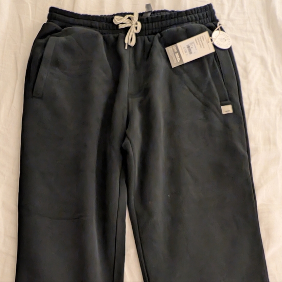 Vuori Men's Seaside Sweatpants 28"  Black Large V4007-28 - Picture 3 of 4